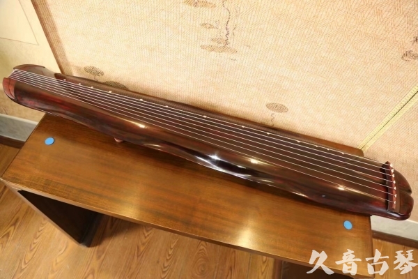 威海市●久音古琴  ●今日推荐  20230516【收藏级断纹蕉叶】